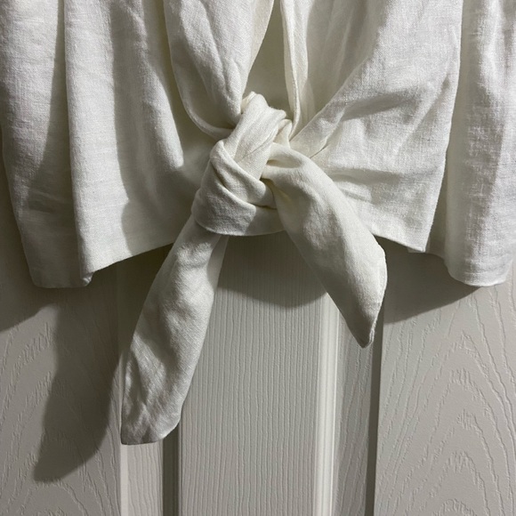 Abercrombie & Fitch Cropped Front Knot Top - Picture 5 of 7